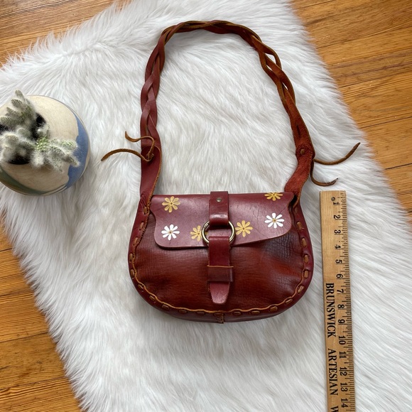 LIKE NEW Vintage handmade leather bag - Picture 5 of 11